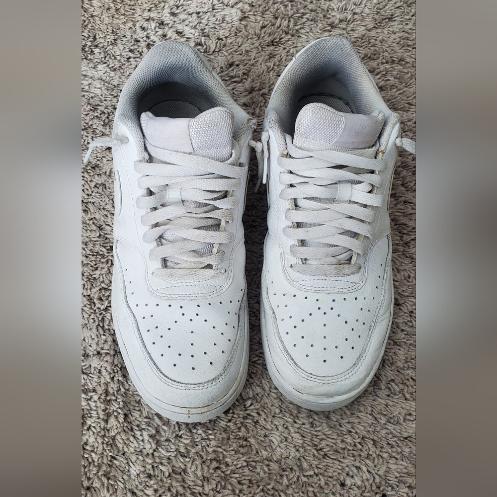 Nike Court Visions